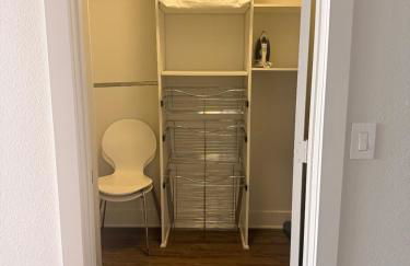 Villa Marina - AMAZING Modern, Spacious, Stylish 2 Master Suites in CENTRAL Marina Del Rey - Photo 45