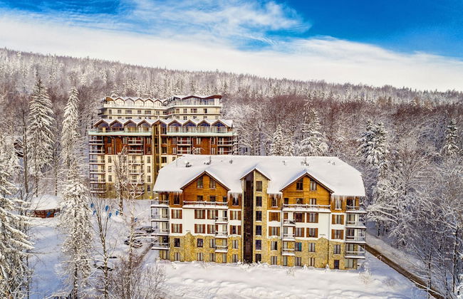 Sun & Snow Resort Karkonosze - Photo 1