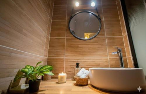 Merveilleuse Port - Piscine - Plage - Climatisation - Commerces - Foto 12