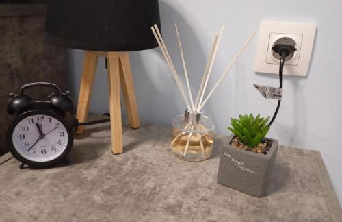 Ηome & Garden with parking close to Olympic Stadium - Foto 18