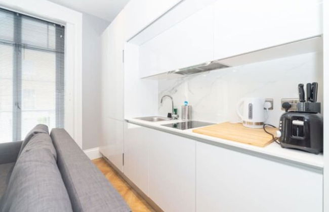 PML Apartments Southwick Street - Photo 46