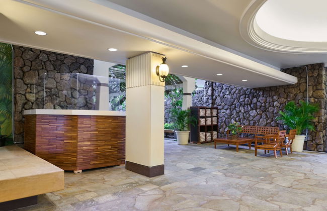 Aston Waikiki Beach Tower - Photo 2