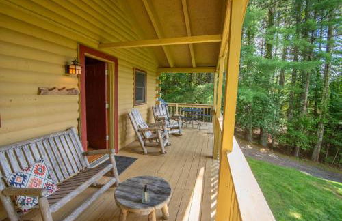 Secluded & Private Retreat- Hot Tub, Fire Pit, Near New River State Park - Foto 22
