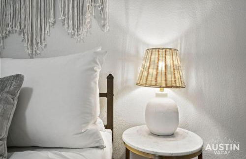 Spiral Stairs to Loft Bedroom Balcony with Shade - Foto 28