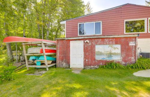 Lakefront Suring Home with Pool Table and Views! - Foto 39