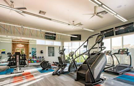 Blueground Miramar pool nr CB Smith Park MIA-156 - Foto 27