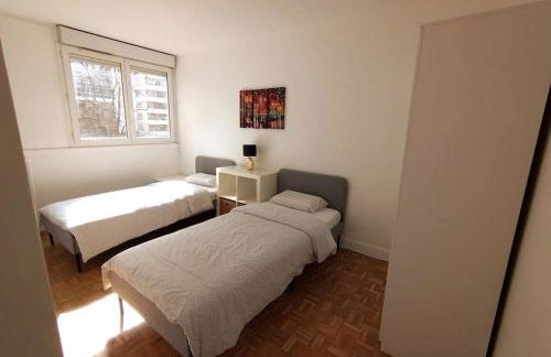Cosy 2 BR, La Défense, 5 min walk metro+parking - Foto 6