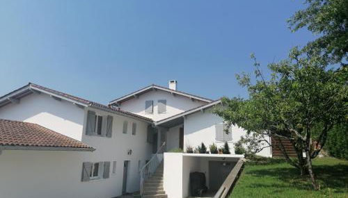 Pays Basque loue appartement F3 - Foto 2