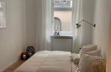 BG Living & Hosting - Stilvolle Mosel-Ferienwohnung "Alte Apotheke" in Ürzig - 2 Schlafzimmer, bis 5 Personen, Fahrradkeller & WLAN - Foto 8