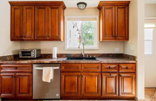 Movie Colony Oasis - Peaceful Walk to Downtown - Foto 39