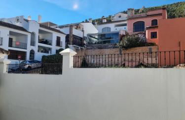 Luxurious Holiday Home in Benahavis - Photo 47