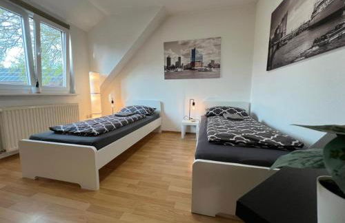 Möblierte Wohnung im Obergeschoss in bester Lage für Feriengäste und beruflich Reisende AW12A-V - Foto 4