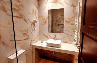 Petroula Suites Pozar - Photo 18