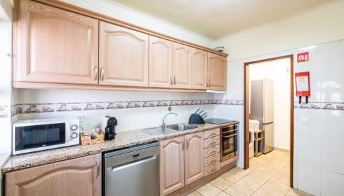 Villa Sequeira - Private Pool - Free WIFI - BY BEDZY - Foto 4