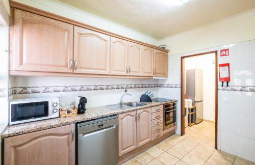 Villa Sequeira - Private Pool - Free WIFI - BY BEDZY - Foto 4