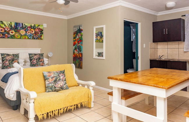 Amberdale Estate Self Catering - Photo 22