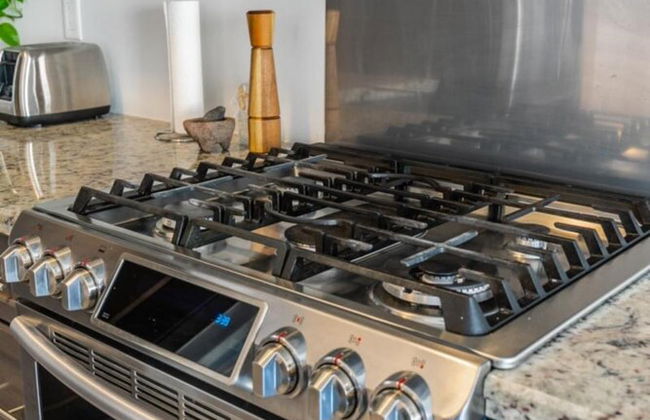 Modern Lakeshore 3BR 3BA TH Free Parking BBQ - Foto 60