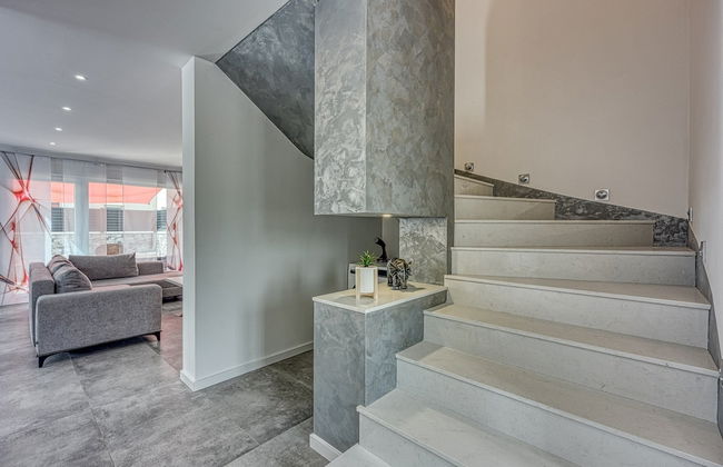 Peaceful Blooming Villa With Pool - Foto 33