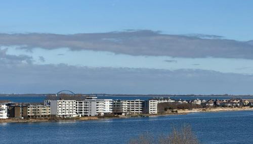 Panoramablick Ostsee, Binnensee & Salzwiesen - Balkon - Stilvoll - Highspeed Glasfaser WLAN - Parkplatz - Ferienwohnung 'Freiheit' - Photo 1