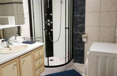 AUX DEUX CIGOGNES AMMERSCHWIHR - Foto 17