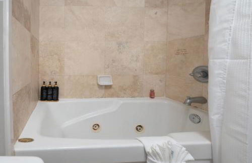 Beach Getaway for 15 A Few Steps from the Sand - Foto 53