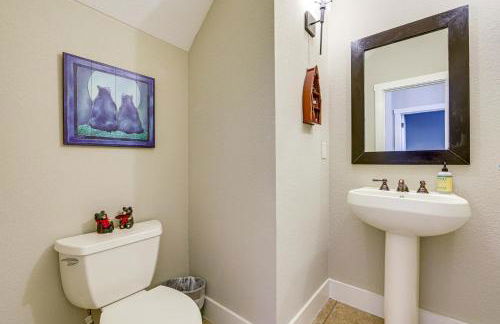 4 Mi to Bear Creek Lake! Serene Escape with Deck - Foto 13