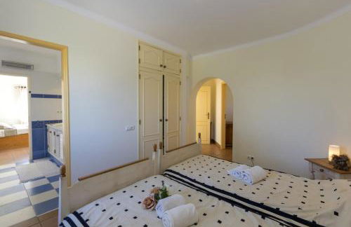 Villa with beautiful see views & spacious garden - Foto 40