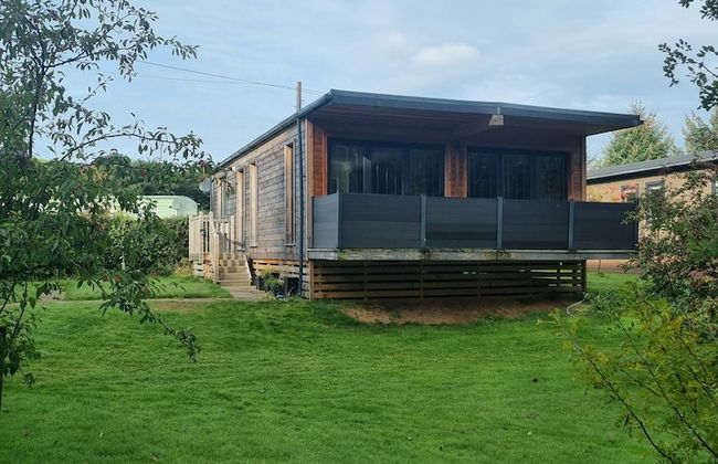 Stunning 1 Bedroom Lodge - Photo 1