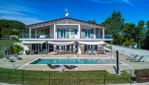 Villa Montefalcone 8 by Marche Holiday Villas - Foto 1