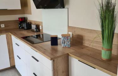 Le Donjon charmant gîte avec jardin et terrasse proche du Puy duFou - Photo 8