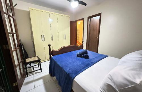 Casarão com quintal na quadra da praia | ROCM1217 - Foto 46