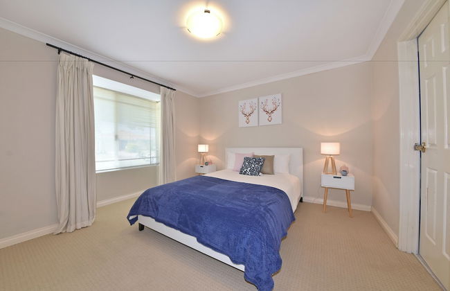 Redcliff Home Close to City & Airport - Foto 3