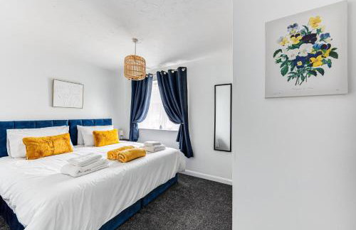 Spacious Bedford House Sleeps 5 Superfast WiFi Free Parking - Foto 27