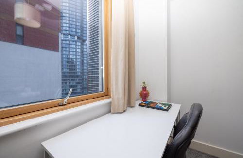 Cosy, modern high rise with views! 2 bedroom - Foto 31