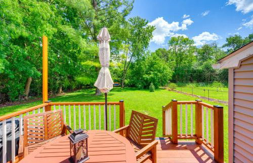 Charming Ann Arbor Getaway with Deck Near Downtown! - Foto 23