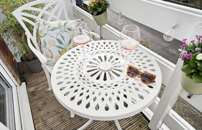 The Beacon, 2 bed Flat in Herne Bay With Parking - Foto 18