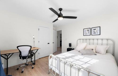 Outdoor Projector, Arcade, Fire Pit, 2 Car Garage, 2 Living Rooms - Foto 9