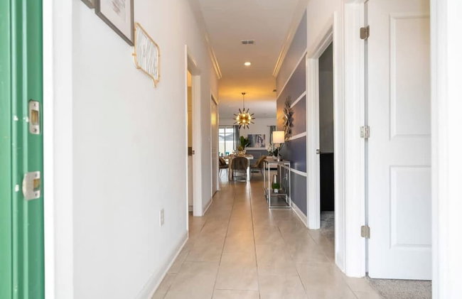 Gorgeous 4 Bd w Pool at Storey Lake Resort 4277 - Foto 9