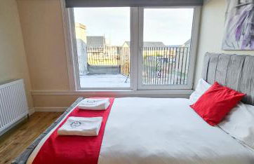 Bridge St 6 Bedroom House - Tranent - Foto 28