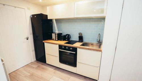 Snug 1 Bed Apartment in Derbyshire with Free Parking - Foto 4
