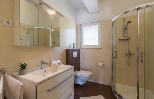 Traumhafte Villa mit Privatpool, Tischtennis, Babybett, Hundefreundlich - Photo 21