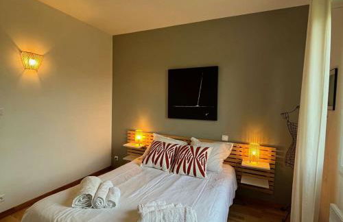 Maison contemporaine avec parc et piscine privée au cœur du Périgord Noir - FR-1-824-27 - Foto 14