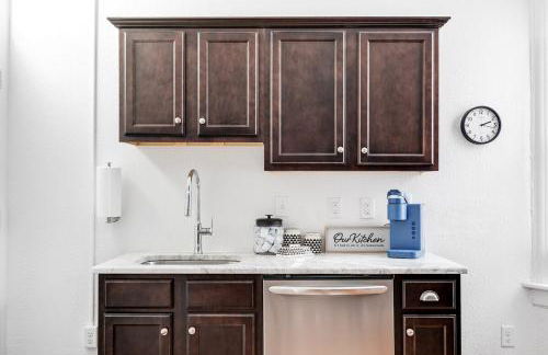 Quaint Escape for 2 Near Richmond Battlefield Park - Foto 23