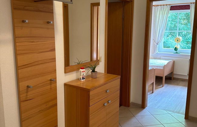 Coastal Comfort With Garden - Photo 10