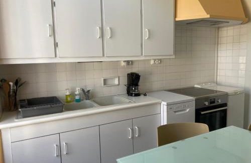 Appartement 6 personnes au cœur de La Bourboule - FR-1-858-23 - Foto 6