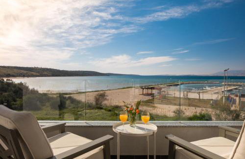 Villa Sunset Bay - amazing view and large heated pool - Foto 3