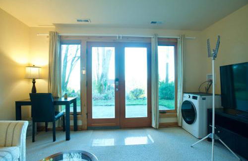 Serene King Suite Retreat on Quiet Mercer Island - Foto 16