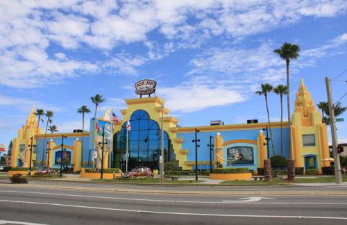 Large Oceanfront Property wPool 8br sleeps 24 - Foto 46