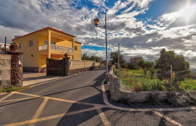 Beautiful Arianny House With Pool - Foto 31