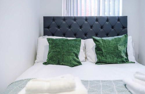 3 Bed house - Free Parking - Free Wifi - Foto 28